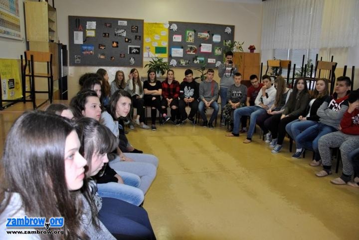 Warsztaty profilaktyczne dla uczniów szkół gimnazjalnych i ponadgimnazjalnych