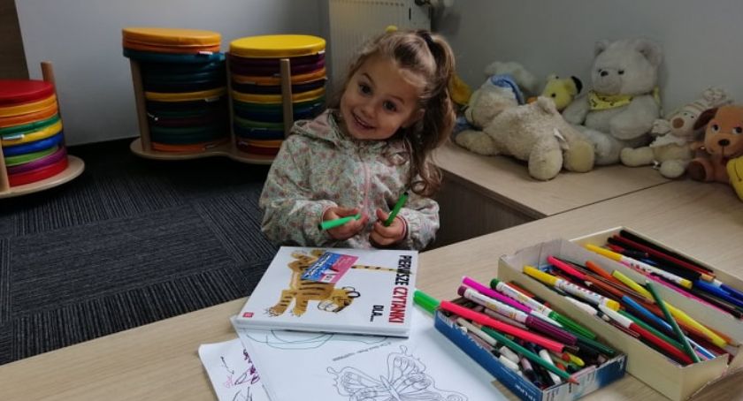 Półmetek kampanii „Mała książka – wielki człowiek” w Miejskiej Bibliotece Publicznej w Zambrowie
