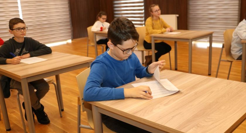 Rywalizują o tytuł „Master of English” [foto]
