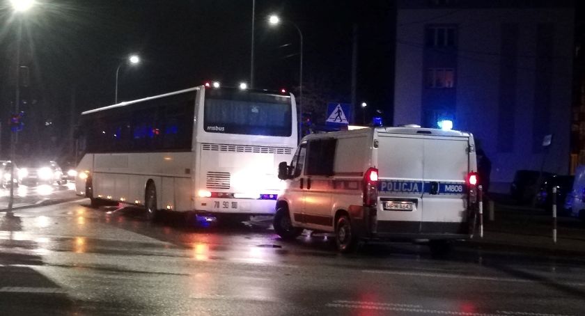 18-latka potrącona na przejściu dla pieszych [foto]