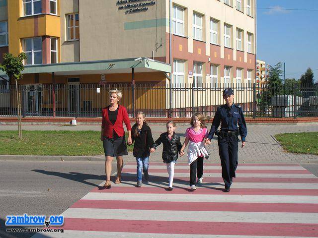 W trosce o bezpieczną drogę do szkoły...