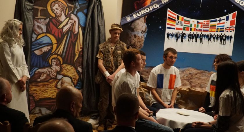 Wigilia w domu dziecka [foto]