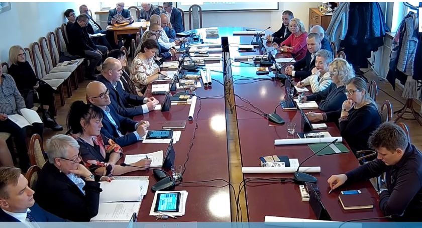 Miejscy radni uchwalili budżet na 2020 rok
