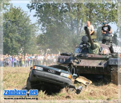 W ten weekend zapraszamy na piknik pancerny do Zambrowa! [video]