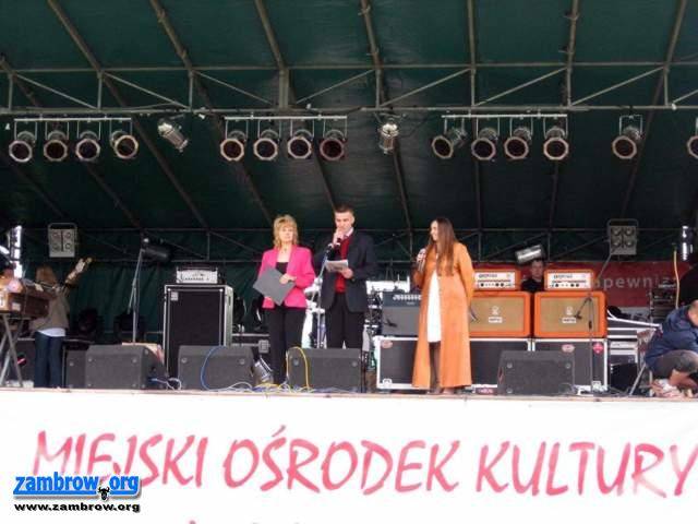 Na Wilki ściągnęły tłumy