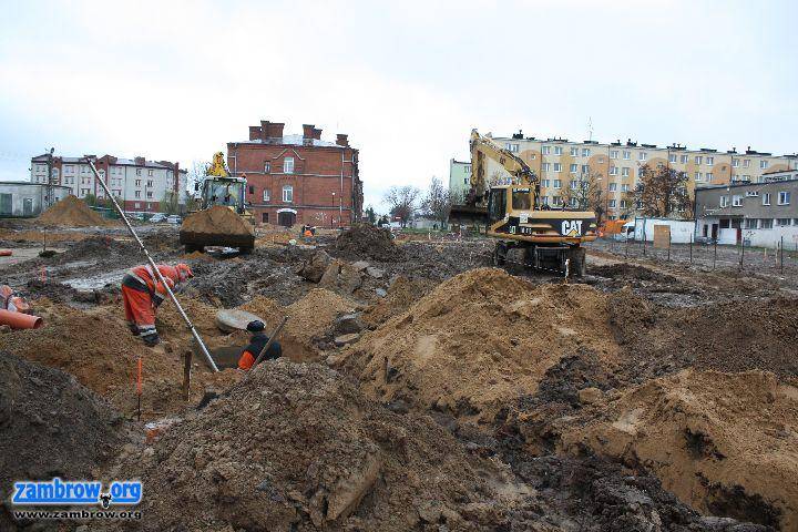 Budowa parku przy SP3 - nie zdążą w terminie!