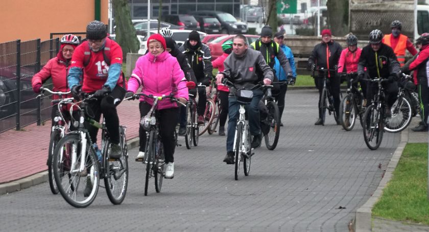 WOŚP Zambrów: Pojechali 28 kilometrów na 28. Finał WOŚP [foto]