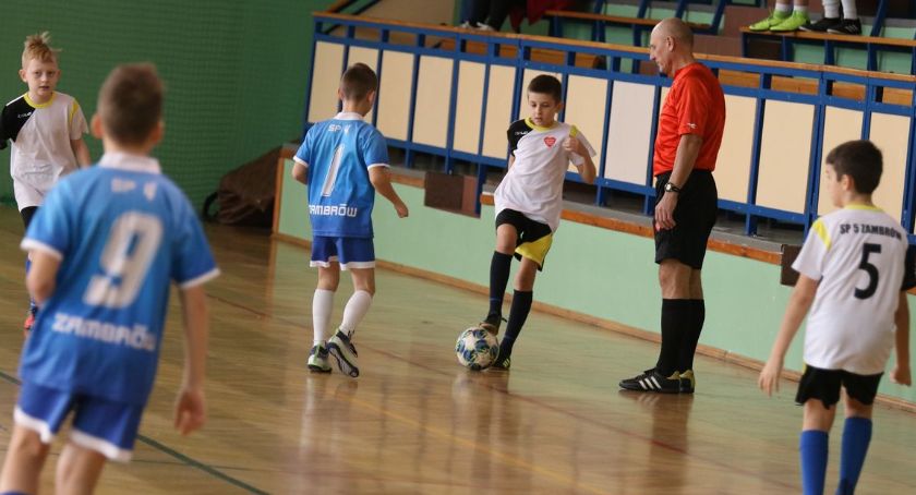 Wyniki XXI WOŚP-owego Turnieju Piłki Nożnej o Puchar Burmistrza Miasta Zambrów [foto]