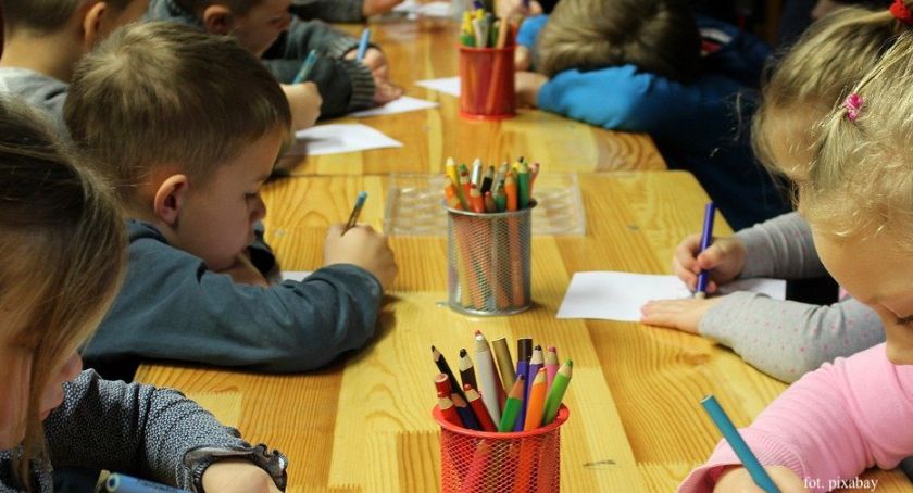141,8 tys. zł na poprawę oferty edukacyjnej dla 120 dzieci w gminie Rutki