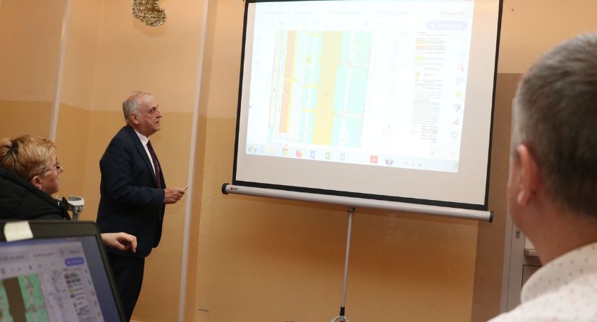 Mieszkańcy bloków AWP 54 i 58 zapoznali się z projektem rewitalizacji [foto]