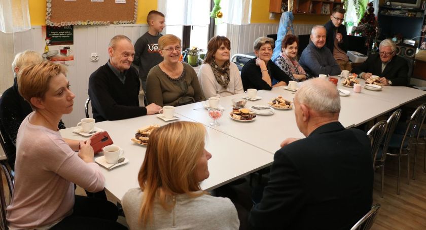 Dzień babci i dziadka w OWR Caritas [foto]