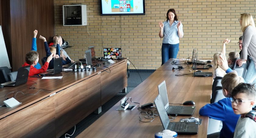 Już dziś CoderDojo Zambrów ONLINE. Zapraszamy!
