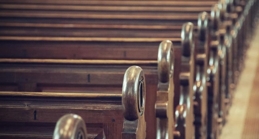 Do 5 osób na nabożeństwach - komunikat przewodniczącego KEP