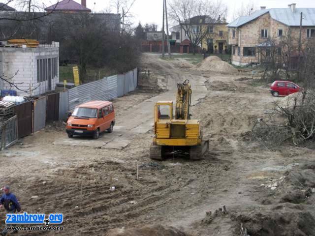 Szybkie tempo budowy ul. Raginisa i Handlowej