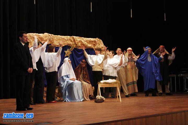 XII Powiatowy Przegląd Teatrów Obrzędowych w Centrum Kultury w Zambrowie (fotoreportaż)