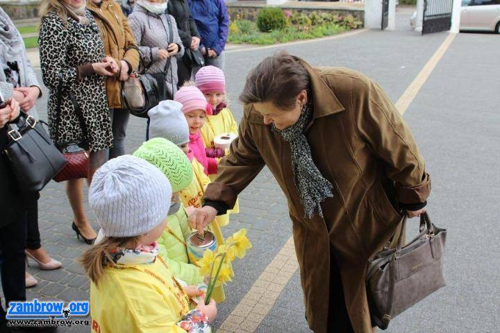 Znamy wyniki tegorocznej kwesty „Pola Nadziei” w Zambrowie