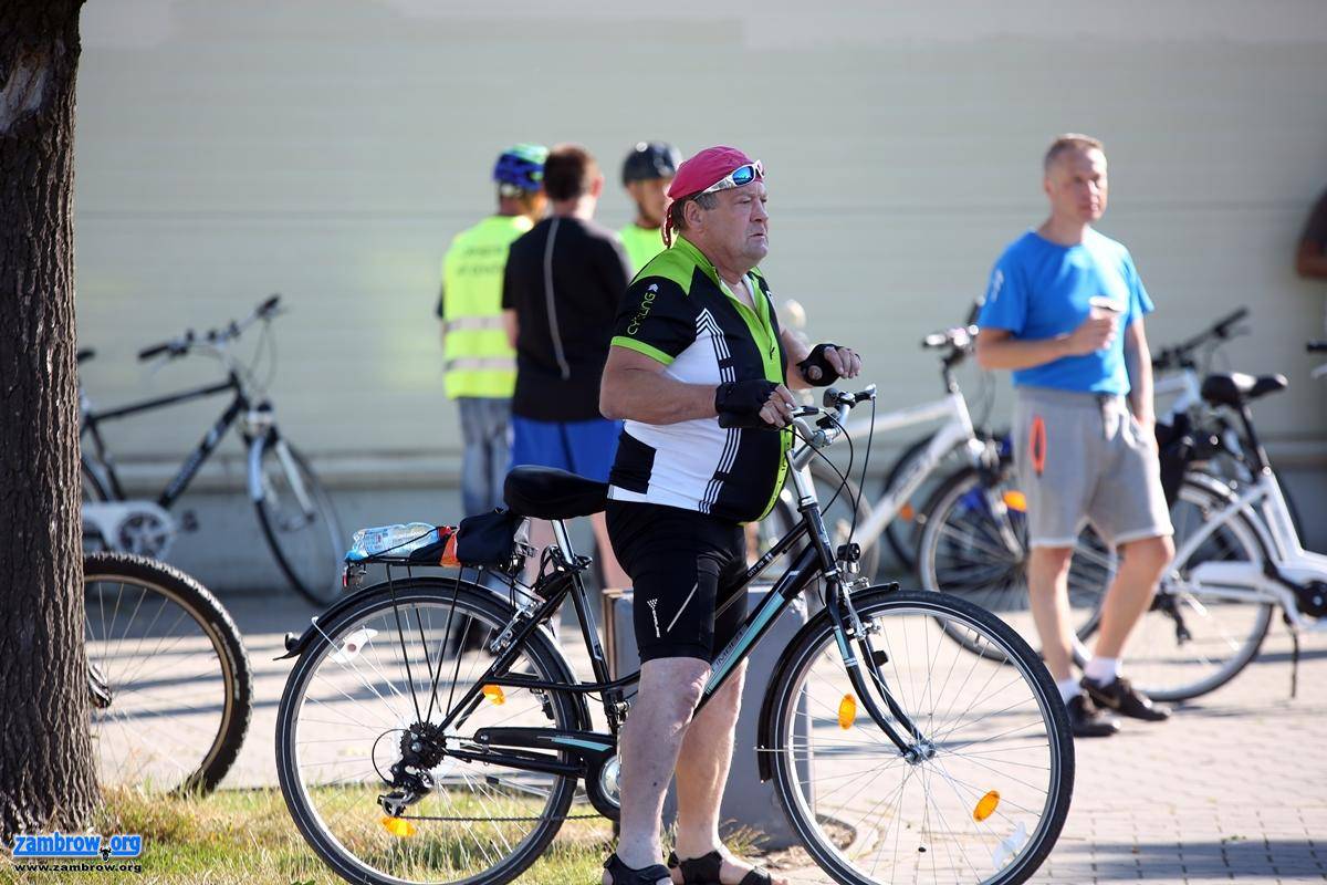 Rowerzyści udali się do Nowogrodu [foto]