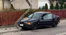 BMW wjechało w słup energetyczny [foto]