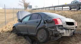 Wjechała toyotą wprost pod nadjeżdżające auto [FOTO]