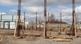 Trwa budowa nowej instalacji spalania biomasy w zambrowskiej ciepłowni [FOTO]