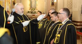 Chorągiew Zakonu Rycerzy św. Jana Pawła II powstała w Zambrowie [FOTO]