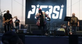  Dni Zambrowa 2023. Zespół Piersi wystąpił na targowicy w Zambrowie [FOTO+VIDEO]