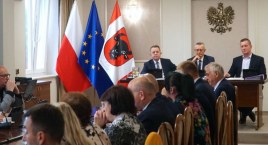 Ile w 2022 roku zarobili radni i władze miasta? Zobacz, oświadczenia majątkowe