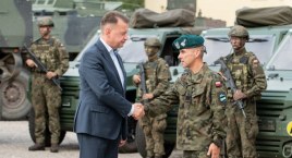 Minister Mariusz Błaszczak odwiedził jednostkę w Czerwonym Borze [FOTO+VIDEO]