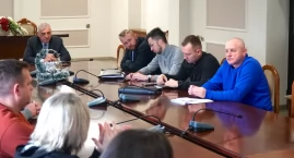 Burzliwe rozmowy pomiędzy rodzicami piłkarzy Akademii Olimpii z zarządem ZKS-u przyniosły czasowe porozumienie