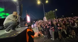 Dni Zambrowa 2024. Smolasty i Viki Gabor wystąpili na targowicy w Zambrowie [FOTO+VIDEO]