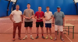 Igor Lutostański zwycięzcą Młodzieżowego Turnieju Tenisa Ziemnego [FOTO]