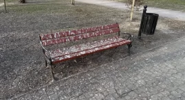 Co się dzieje w parku na placu Sikorskiego? [FOTO]