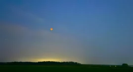 Czerwony księżyc nad Zambrowem [FOTO+VIDEO]