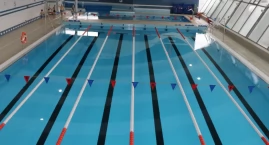 Pływalnia Delfin zmienia godziny pracy na okres wakacyjny