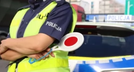 Zambrowscy policjanci zatrzymali dwóch pijanych kier&hellip;