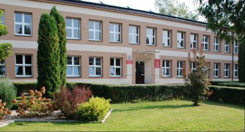 Zjazd Absolwentów przełożony 