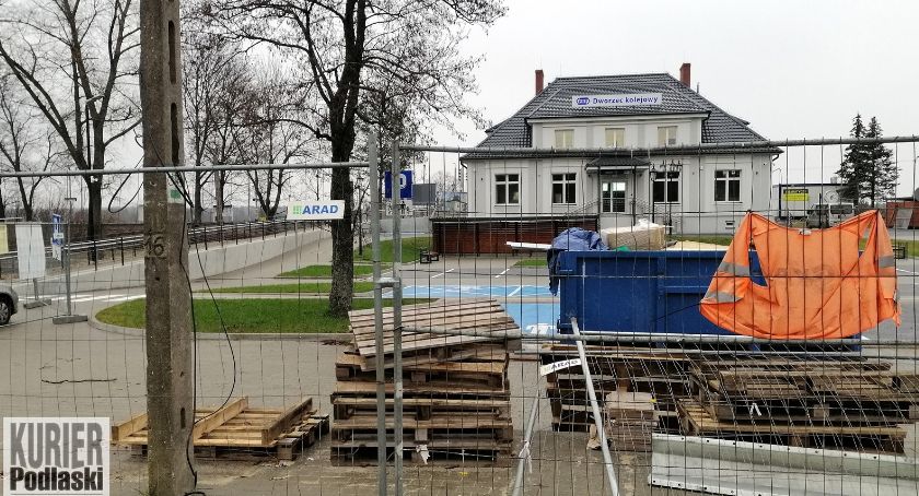  Dworzec PKP wciąż nieoddany do użytku 