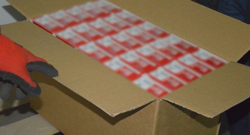 Papierosy z Białorusi - 7000 paczek wykryto w pociągu towarowym