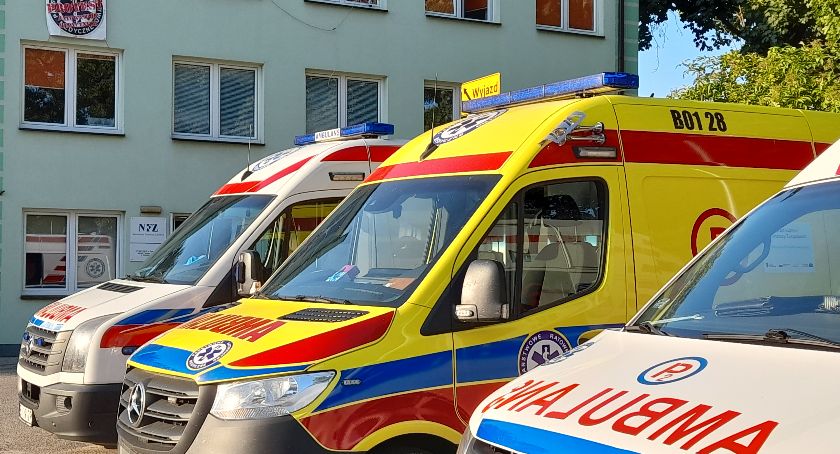 Karetka bez ratownika to tylko samochód. Ratownicy składają wymówienia 