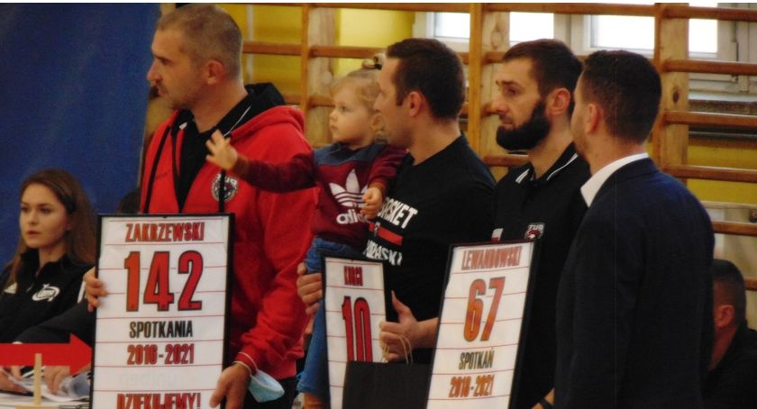 KKS Tur Basket Bielsk Podlaski kontra  KKS Polonia Warszawa. 