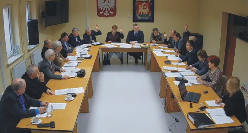Radni podwyższyli sobie diety.   