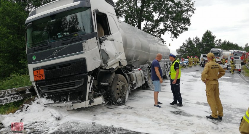 Wypadek cysterny z paliwem lotniczym