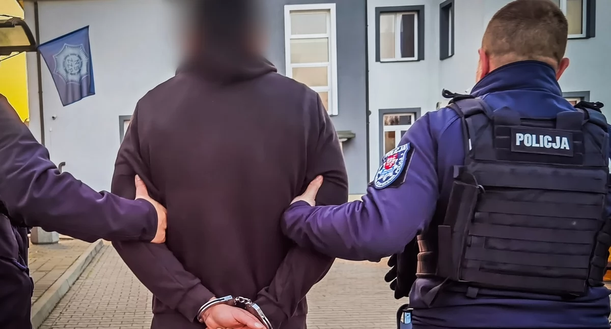 Rozbój na ulicy. Dwie osoby zatrzymane