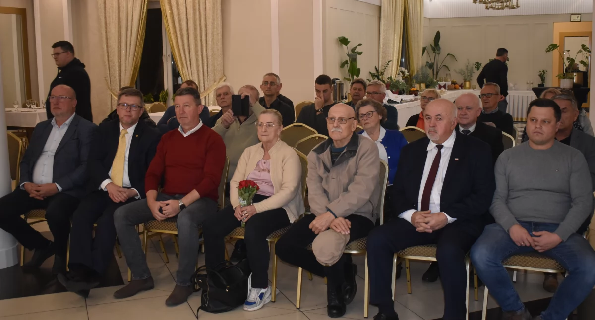 O polityce w Siemiatyczach. Poseł w Zajeździe Arkadia. 