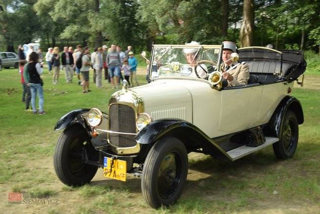 Zlot Citroenów