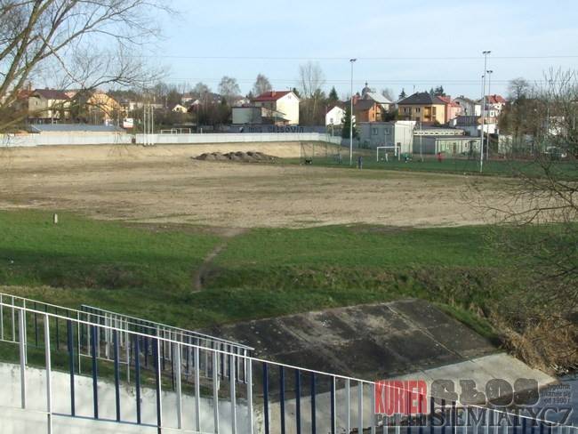 Boczne boisko – istotne ale nie kluczowe