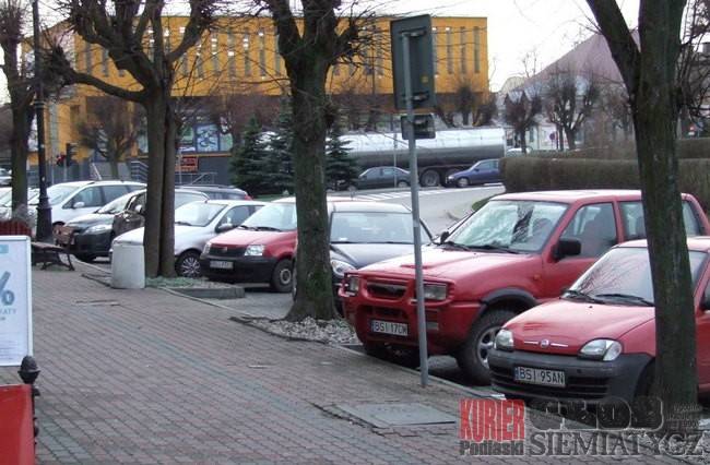 Parkowanie na placu JP2