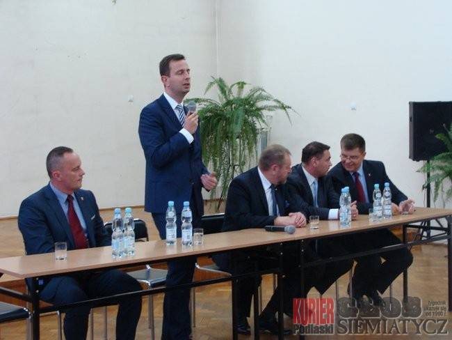 Minister pracy w starostwie