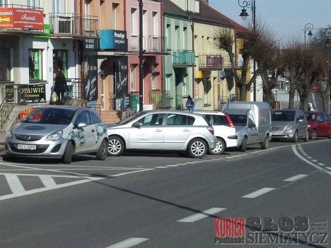 Siemiatycze – Jak parkować na pl Jana Pawła ?