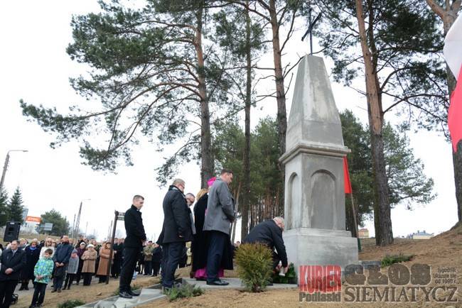 Siemiatycze - Nowy pomnik przy Górnej